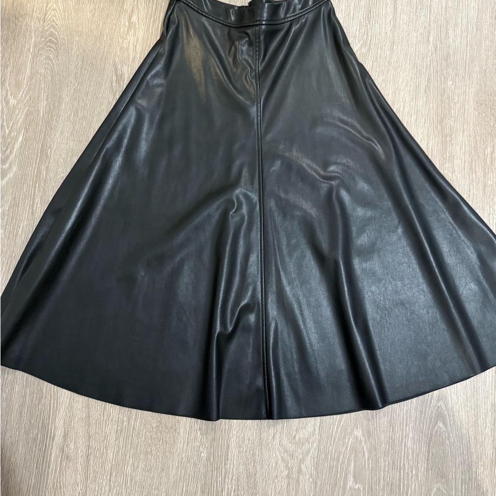 Banana Republic Factory Black A-Line Skirt